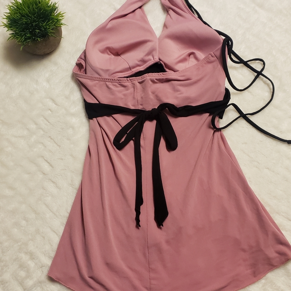Halter top - Picture 3 of 3